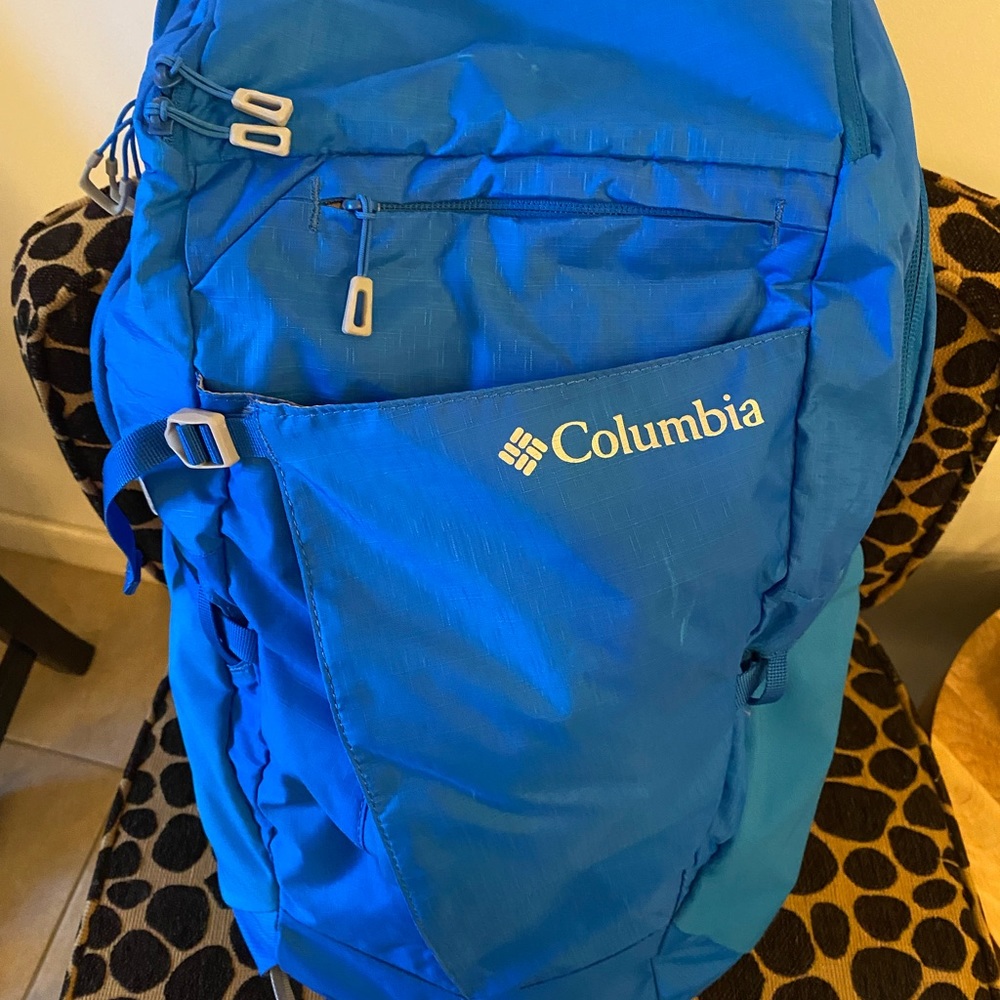 Columbia Rocky Point Frame Backpack in Blue Moon